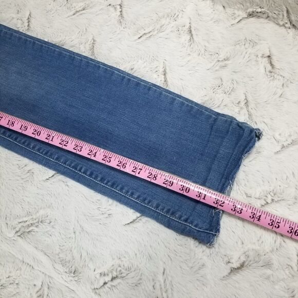 Levis Jeans Womens Size 10 M Blue 512 Straight Leg Perfectly Slimming Dark Wash - Picture 6 of 13